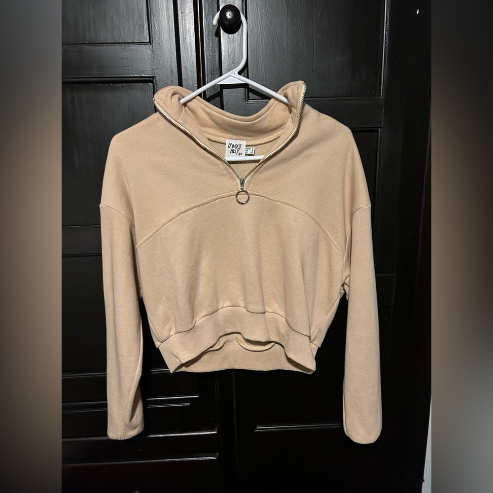 Princess Polly zip up, size 2
